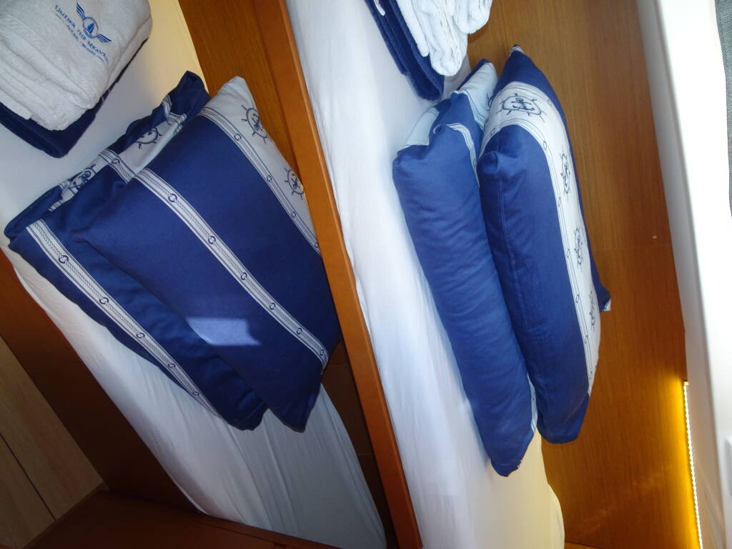 Sun Odyssey 490 DONAR