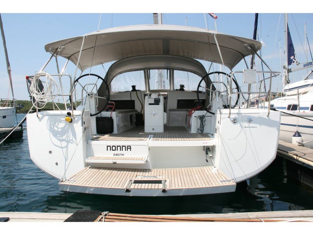 Sun Odyssey 490 • Nonna