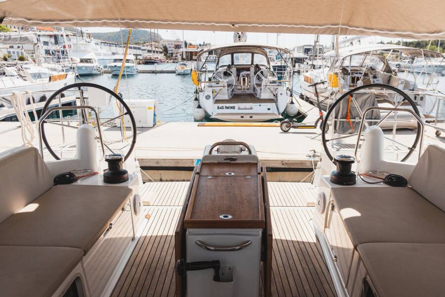 Sun Odyssey 490 