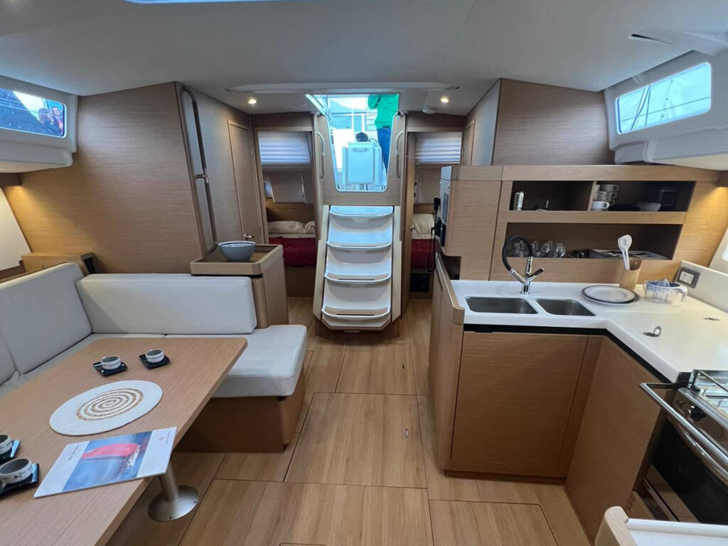 Sun Odyssey 490 Rigel