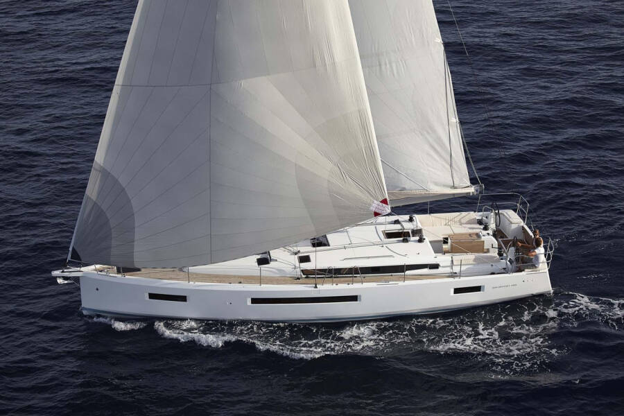 Sun Odyssey 490 • Electra