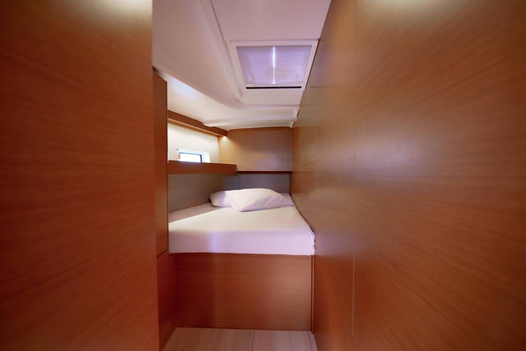Sun Odyssey 490 Kalm