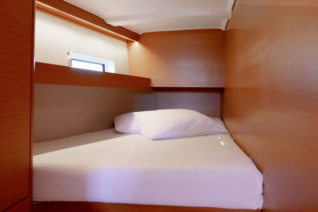 Sun Odyssey 490 Kalm