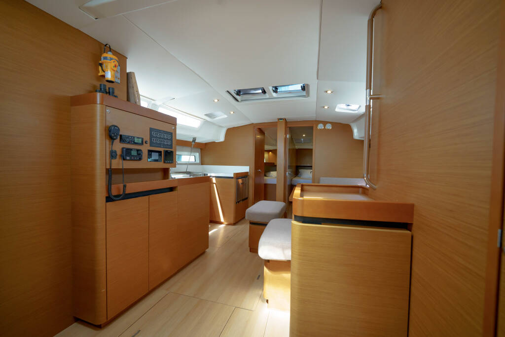 Sun Odyssey 490 Kalm