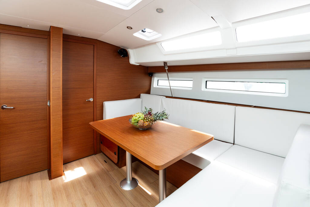 Sun Odyssey 490 PNOE