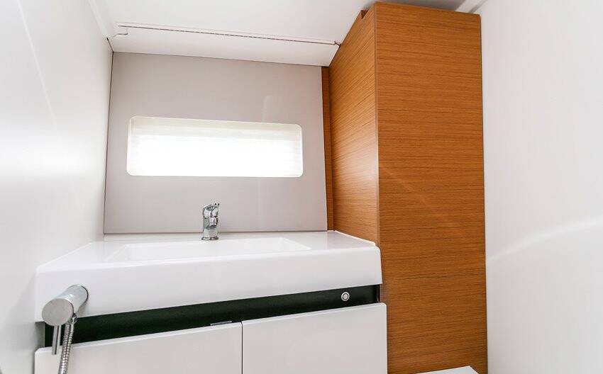 Sun Odyssey 490 Aurora