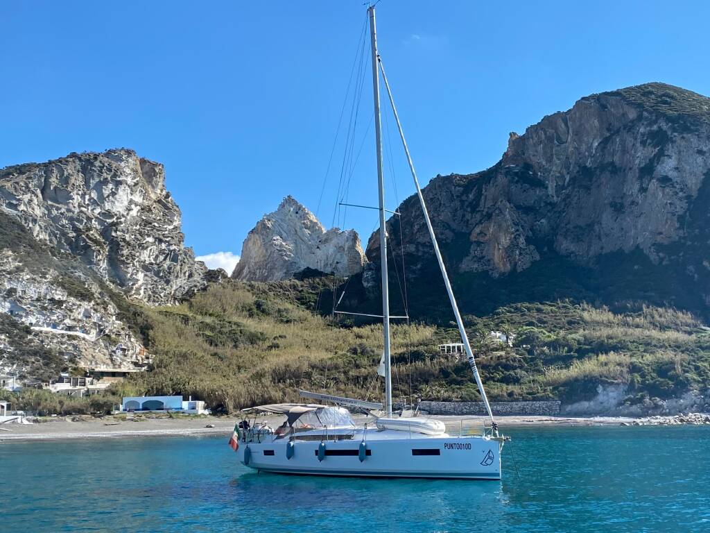 Sun Odyssey 490 • Sventola