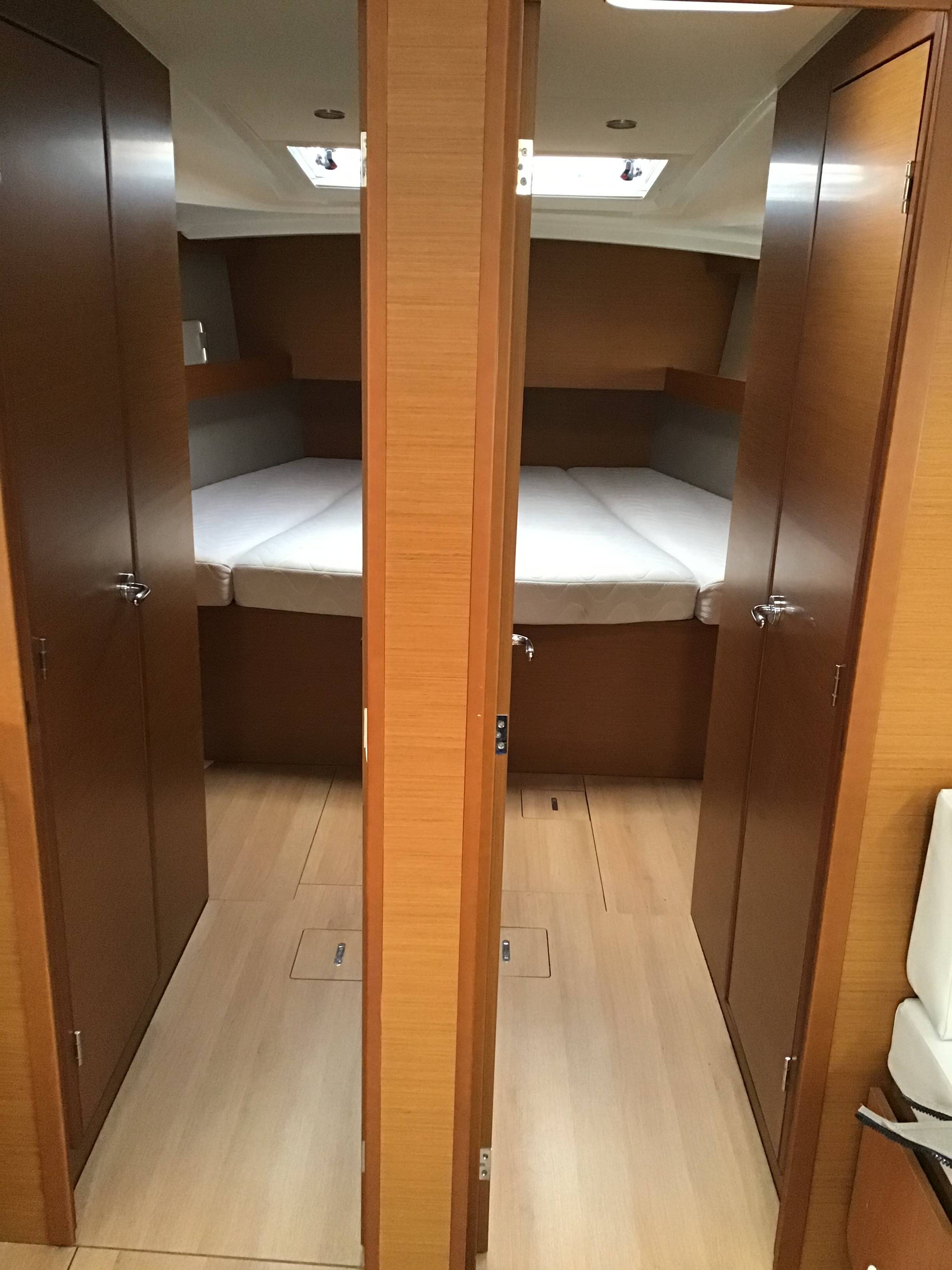 Sun Odyssey 490 Helia