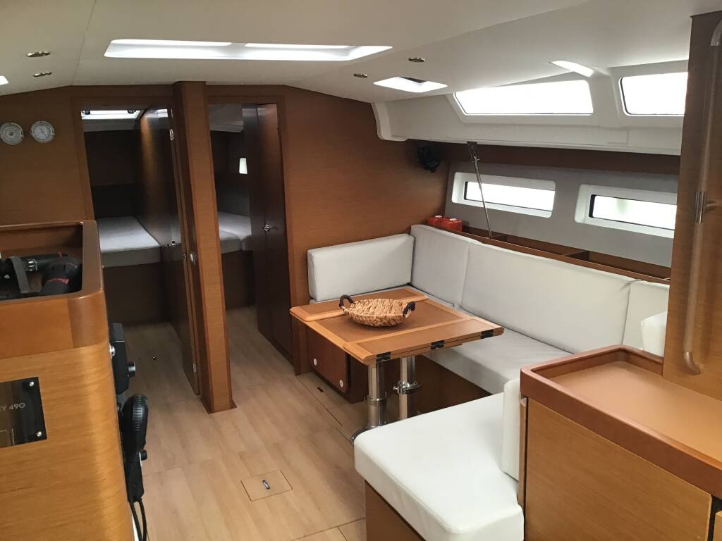 Sun Odyssey 490 Helia