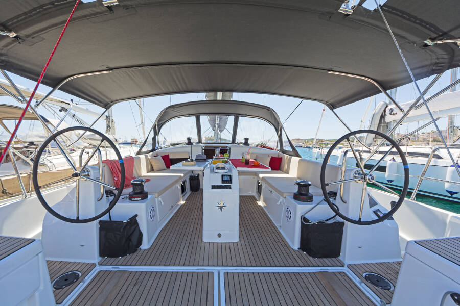 Sun Odyssey 490 Captain George