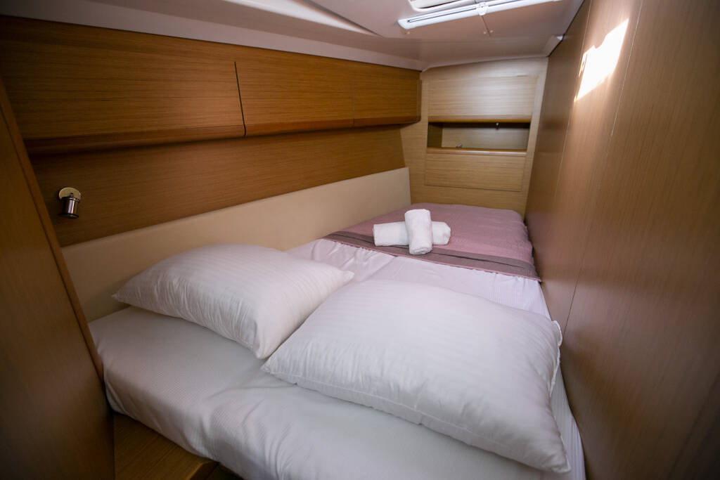 Sun Odyssey 49i Mimi