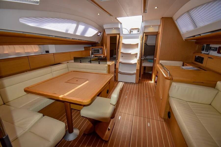 Sun Odyssey 50 DS Eleven