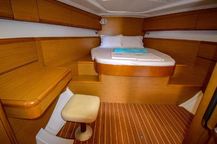 Sun Odyssey 50 DS Eleven
