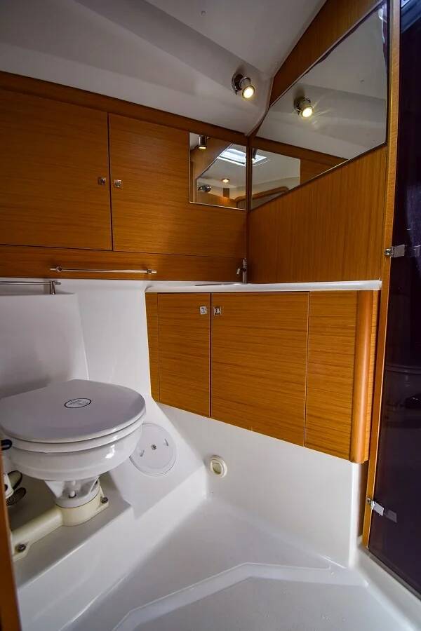 Sun Odyssey 50 DS Eleven