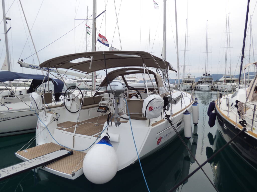 Sun Odyssey 519 Geronimo