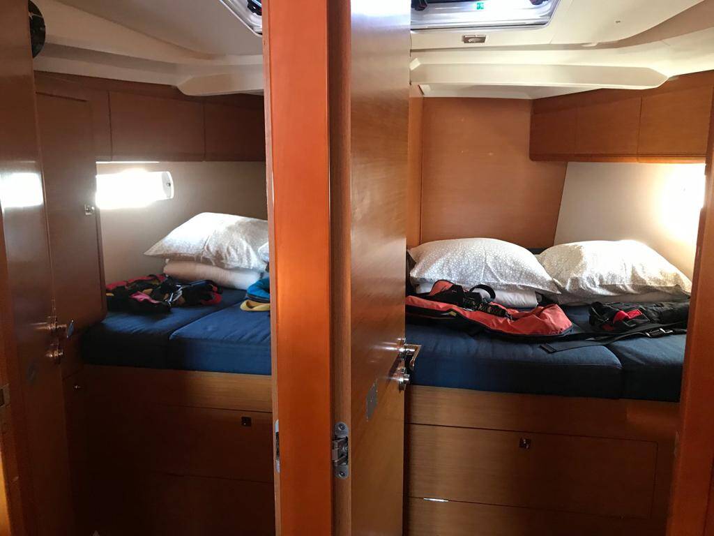 Sun Odyssey 519 Alboran Bourbon (Majorca)
