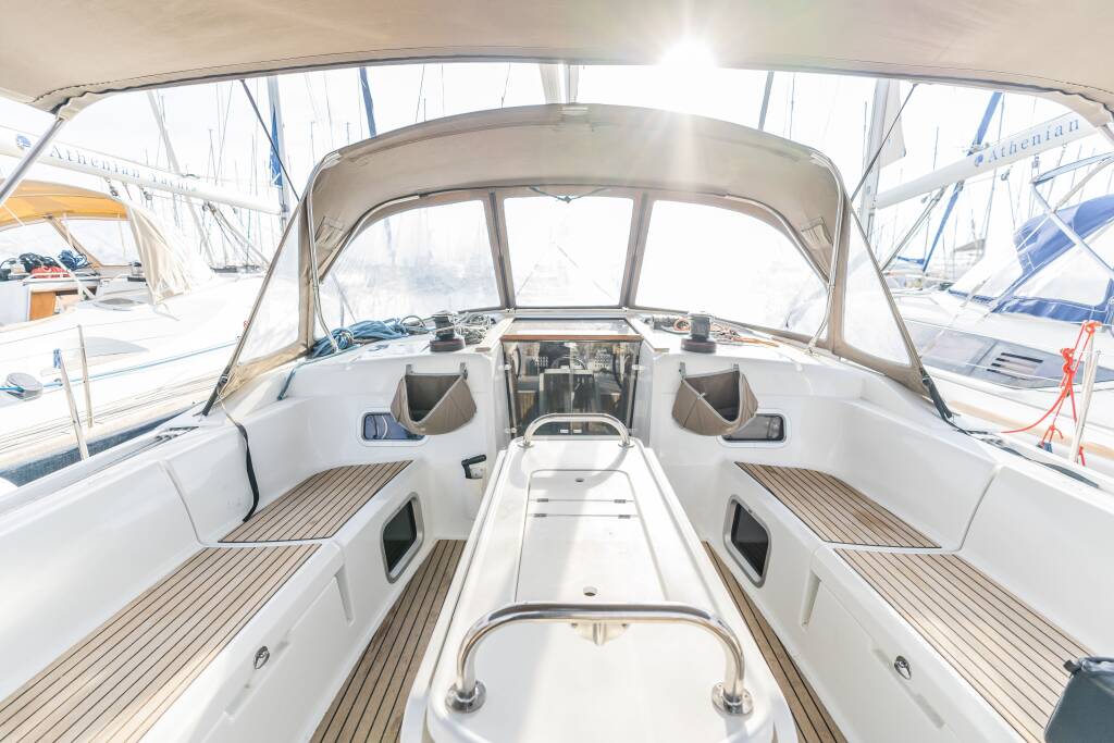 Sun Odyssey 519  PERRO BLANCO