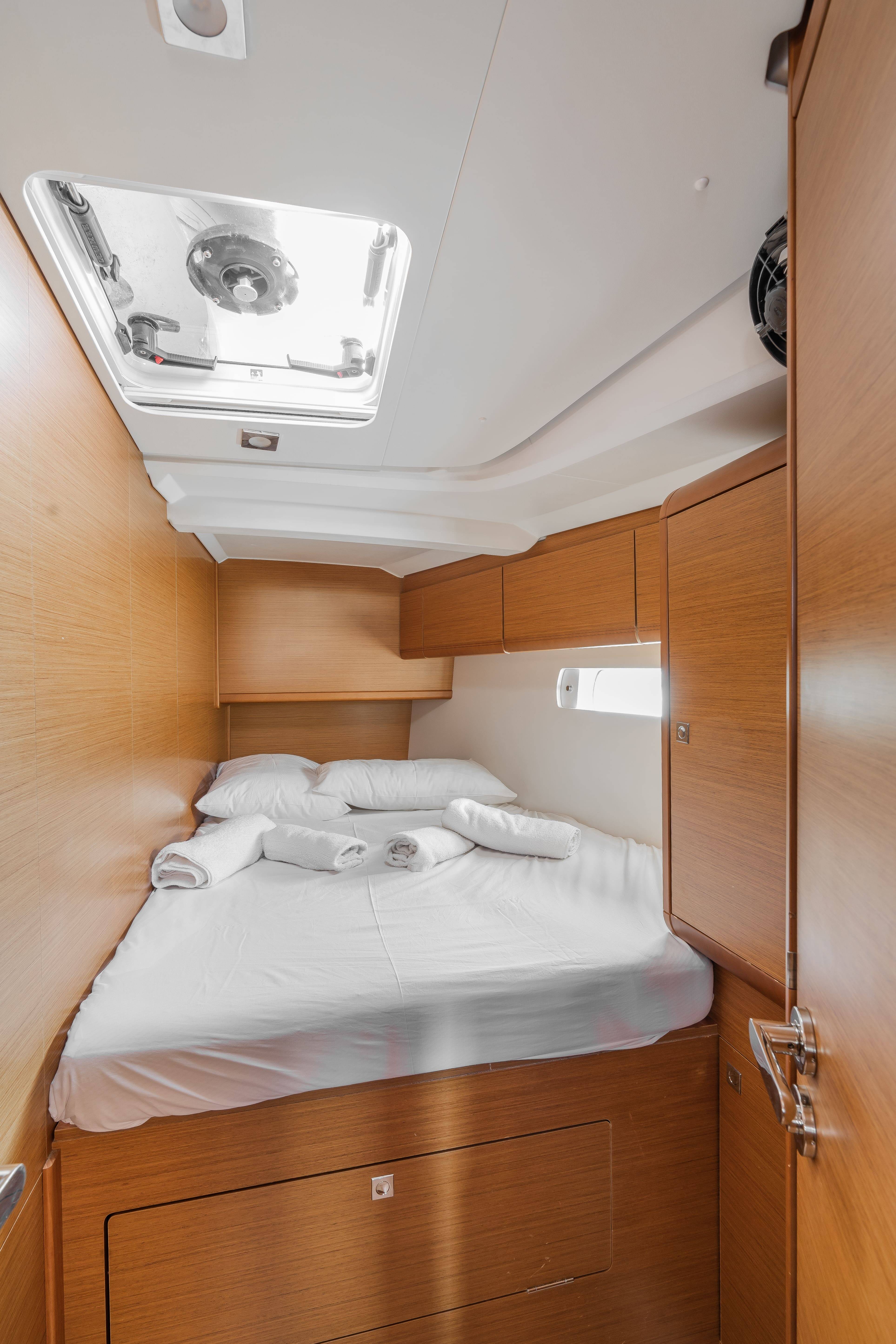 Sun Odyssey 519  PERRO BLANCO