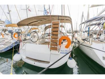 Sun Odyssey 519  • PERRO BLANCO