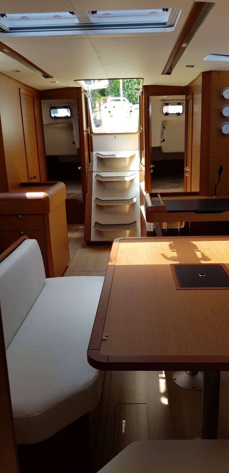Sun Odyssey 519 Pata