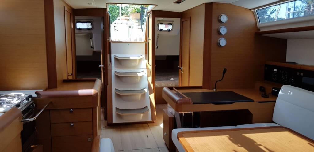 Sun Odyssey 519 Pata