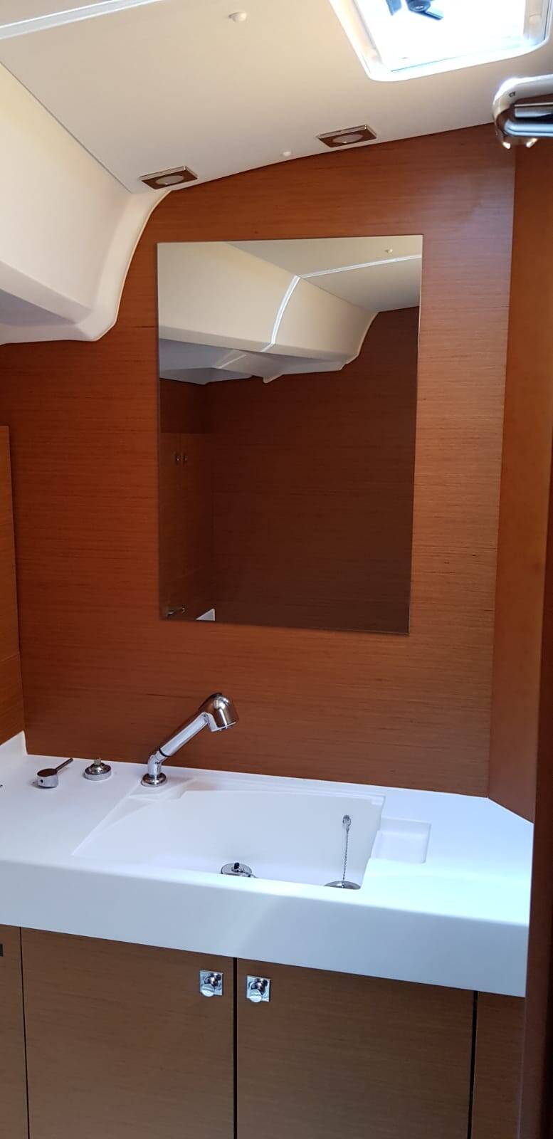 Sun Odyssey 519 Pata