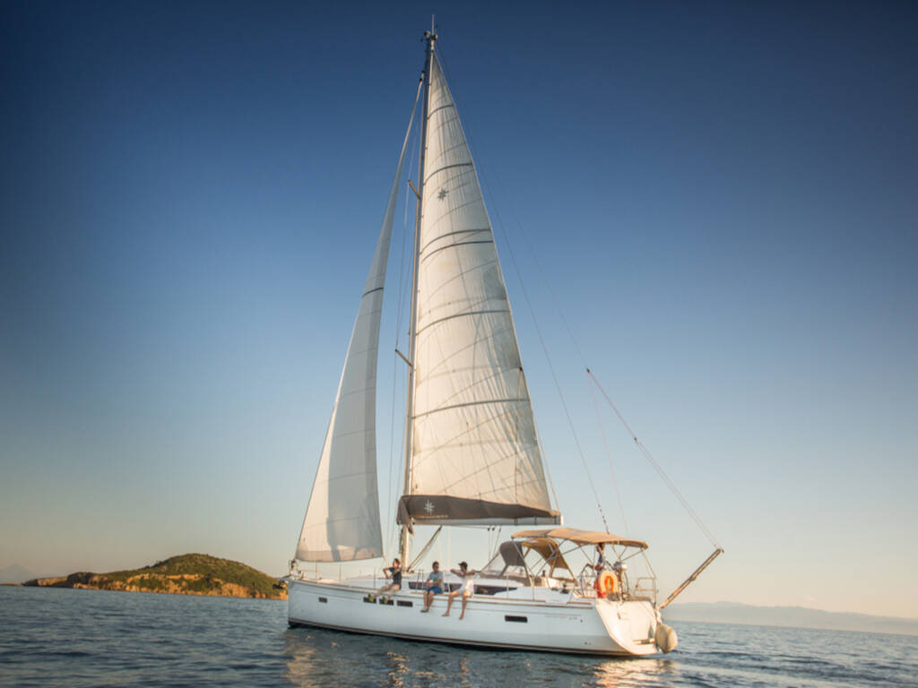 Sun Odyssey 519  AURORA