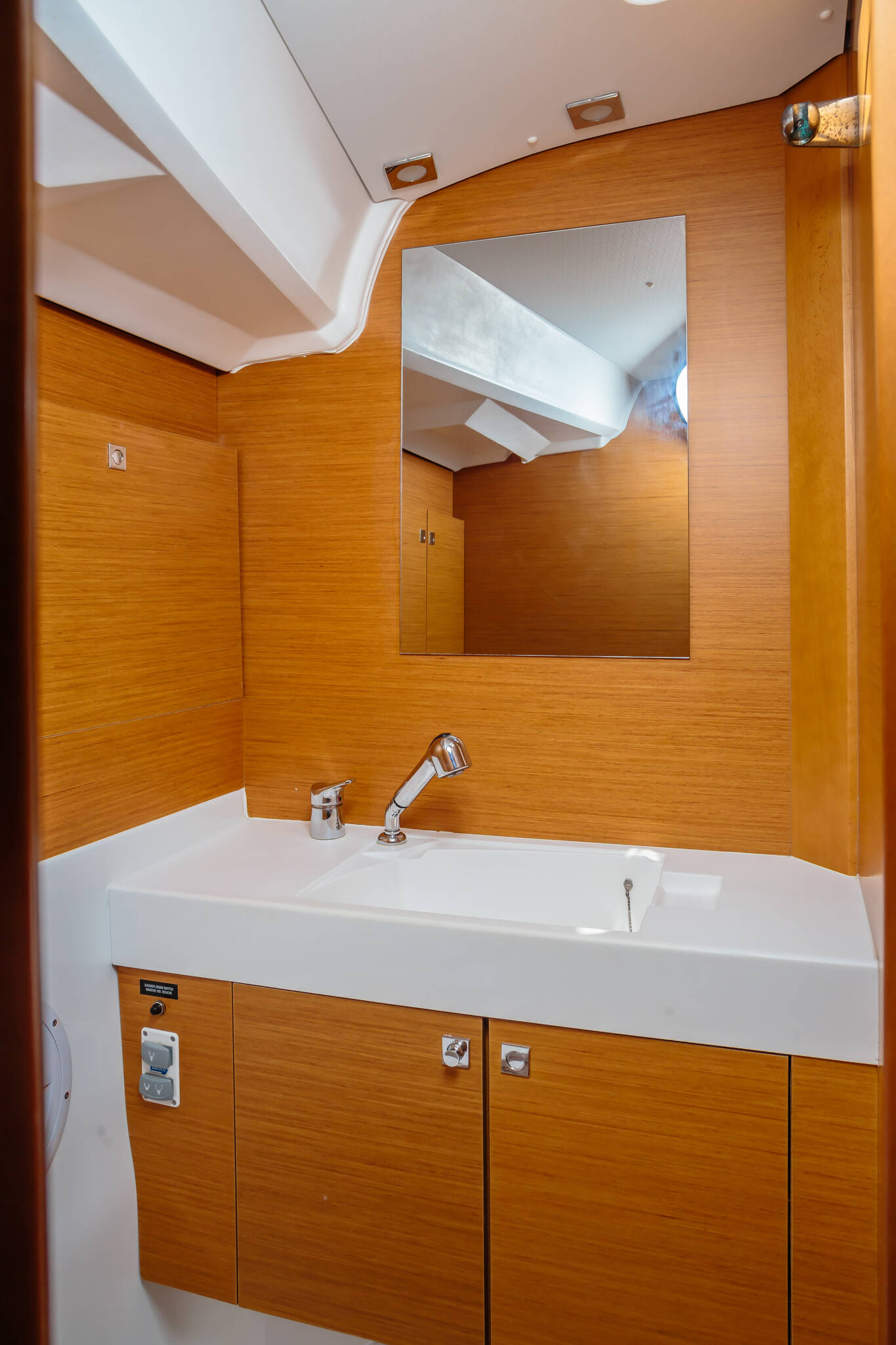 Sun Odyssey 519 Mystral - Standard line