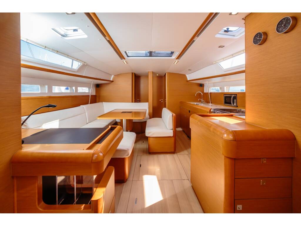 Sun Odyssey 519 Kalos - Standard line