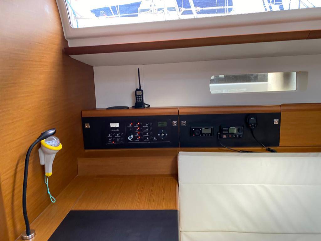 Sun Odyssey 519 Alboran Pacharan (Majorca)