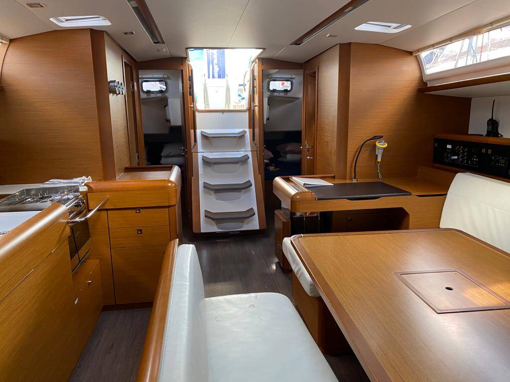 Sun Odyssey 519 Alboran Pacharan (Majorca)