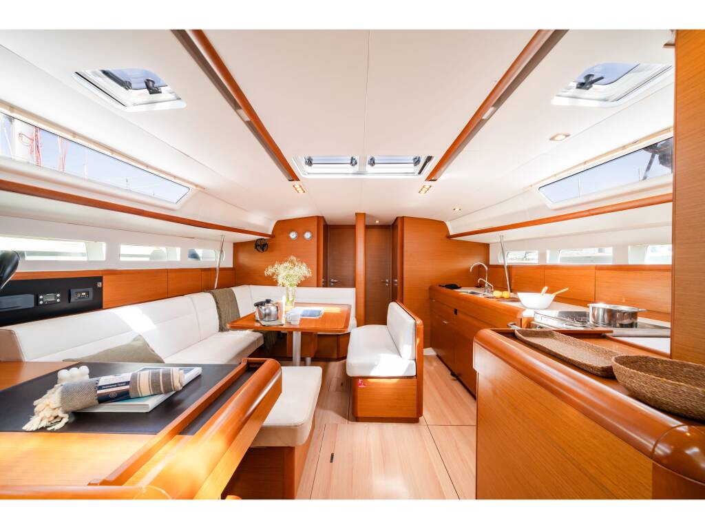 Sun Odyssey 519  KALLIROI