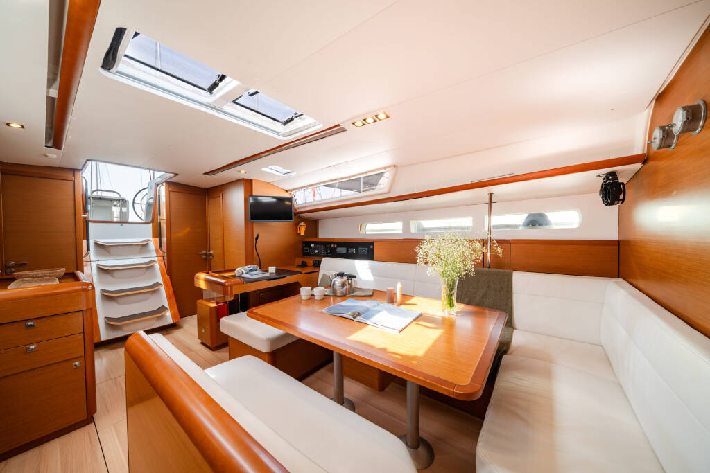 Sun Odyssey 519  KALLIROI