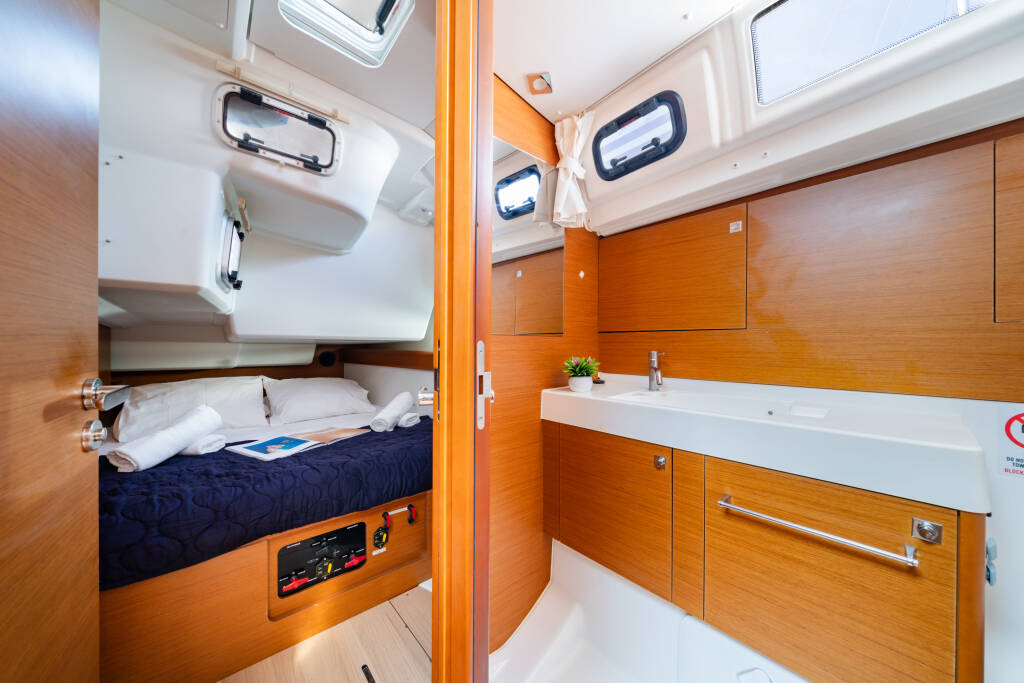 Sun Odyssey 519  KALLIROI