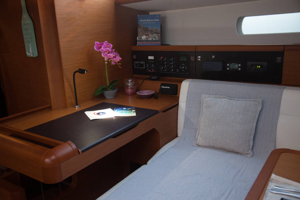 Sun Odyssey 519  MAISTROS