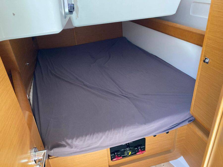 Sun Odyssey 51.9 Corcho XI