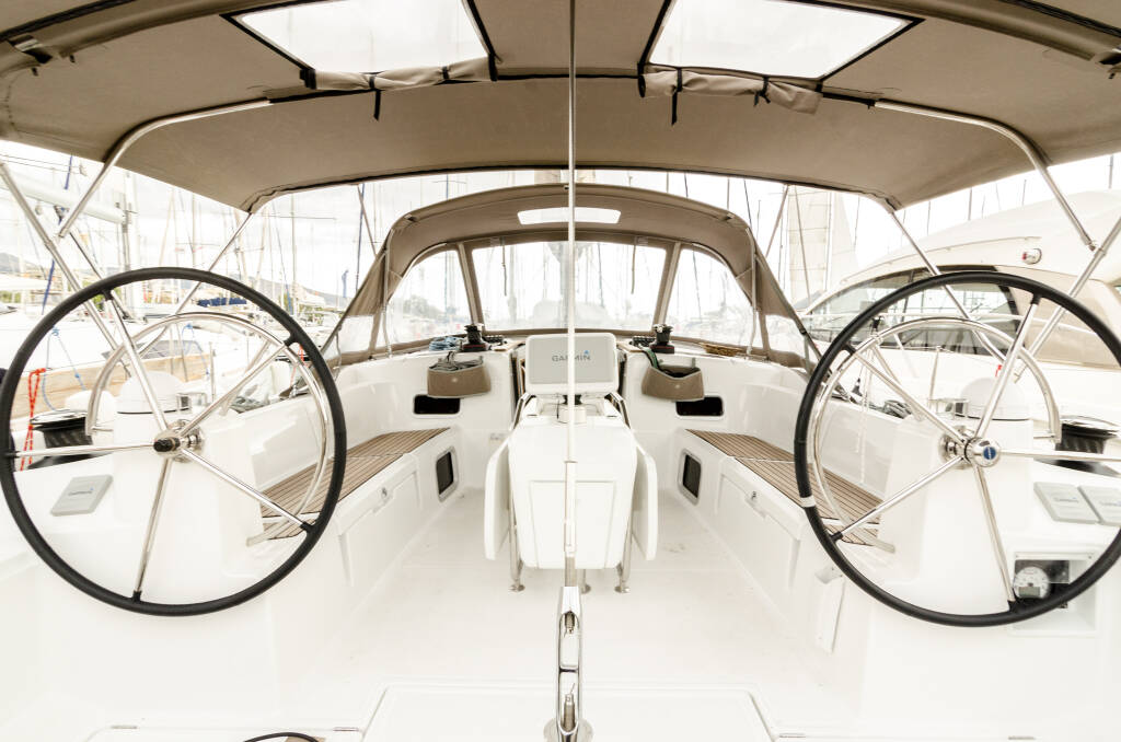 Sun Odyssey 519 Victory Sea