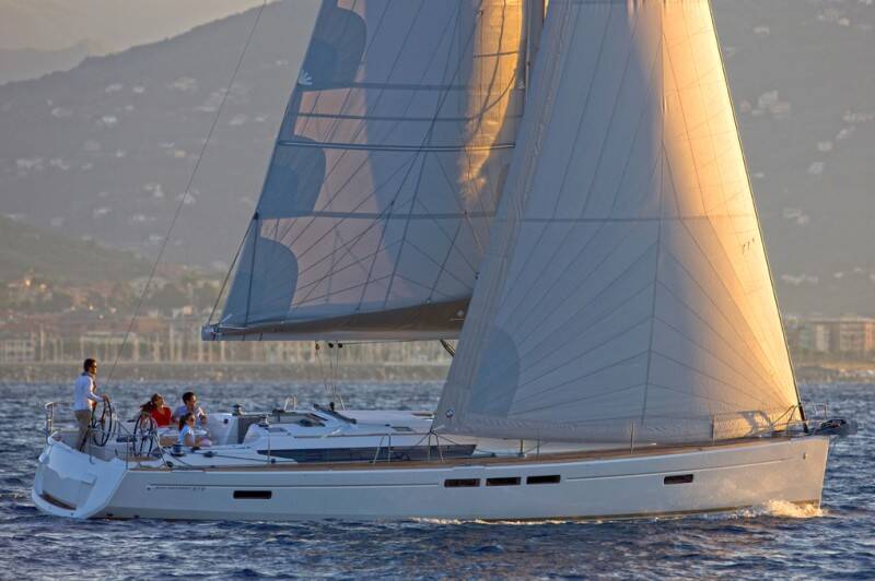 Sun Odyssey 519 Pinta