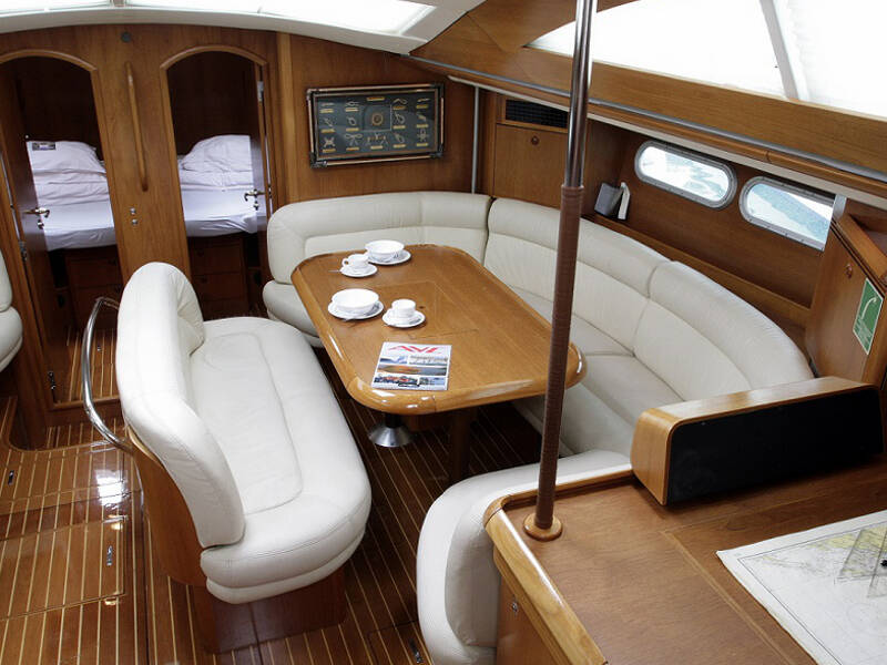 Sun Odyssey 54 DS MACCHIATO