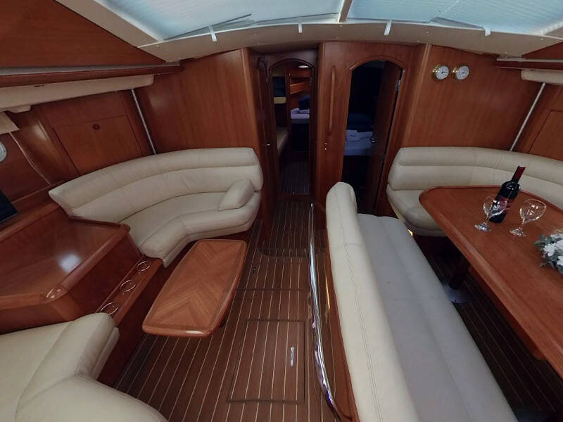 Sun Odyssey 54 DS MACCHIATO