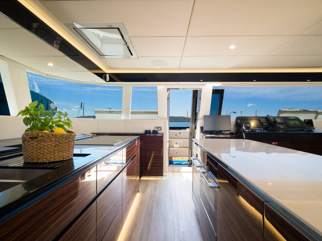 Sunreef 60 DESSUS