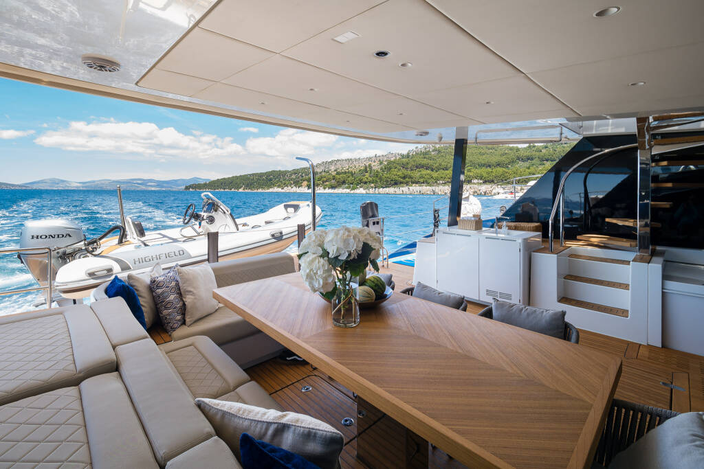 Sunreef 60 DESSUS