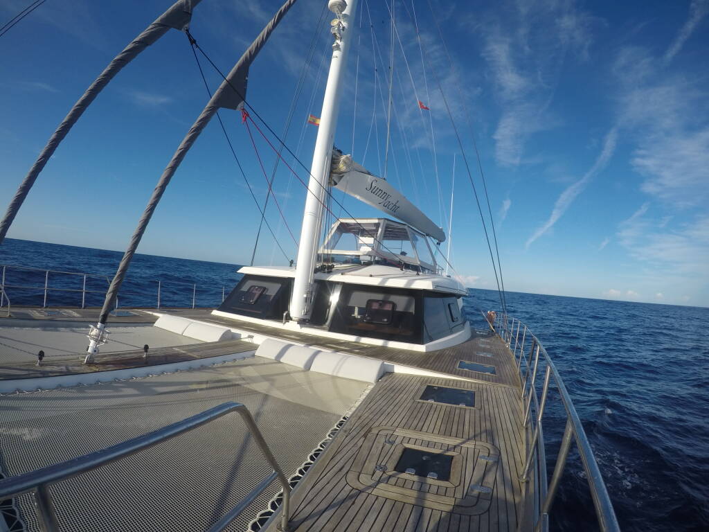 SUNREEF 62 