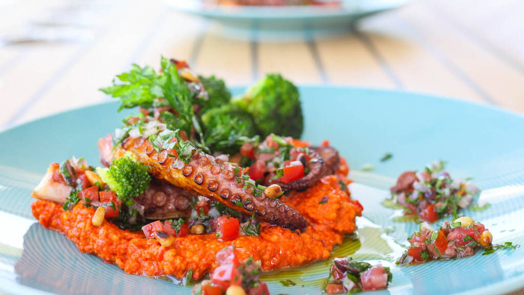 Sunreef 80 Honeybird