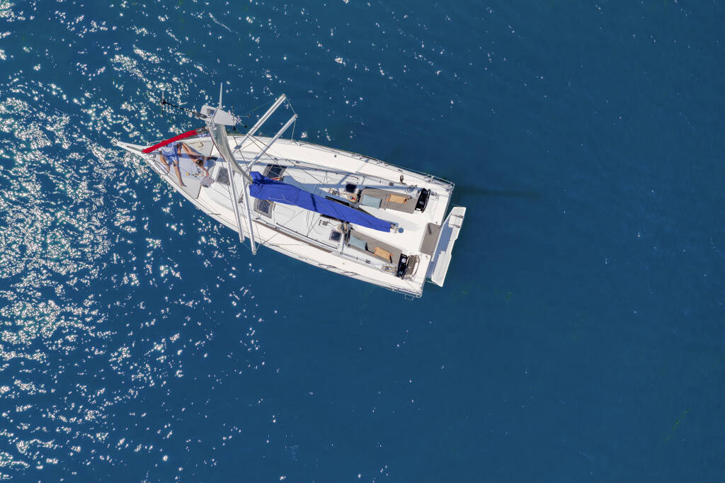 Sunsail 37.3 