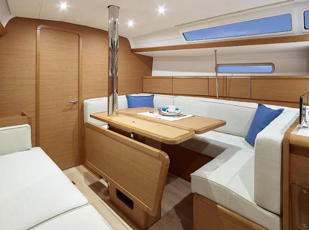Sunsail 38.0 