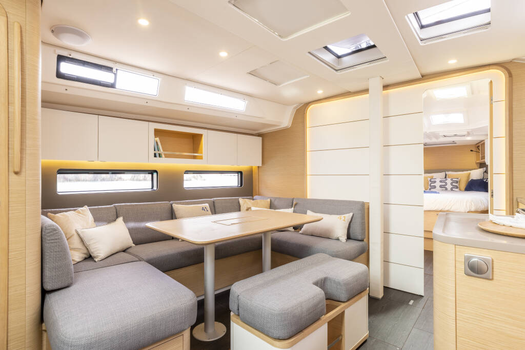 Sunsail 41.3 