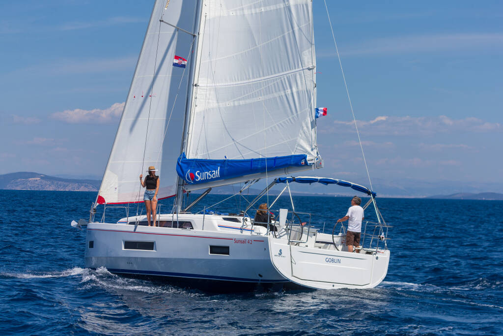 Sunsail 42 