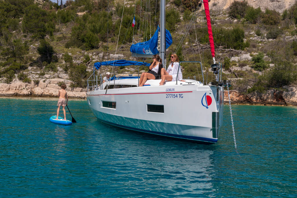 Sunsail 42 