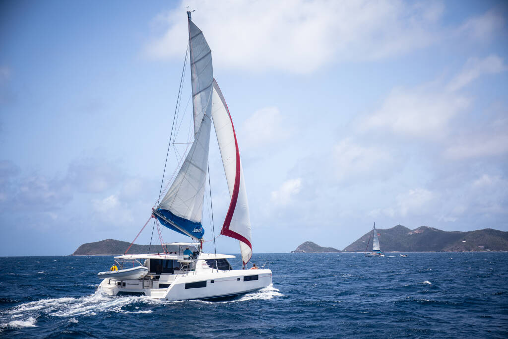 Sunsail 454 